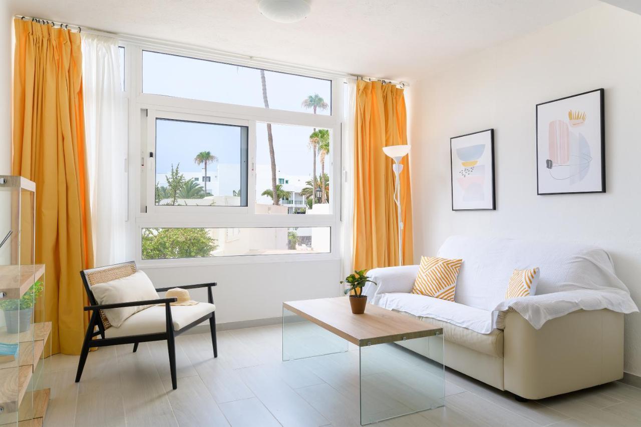 Blue Sky Playa Roca Appartement Costa Teguise Buitenkant foto