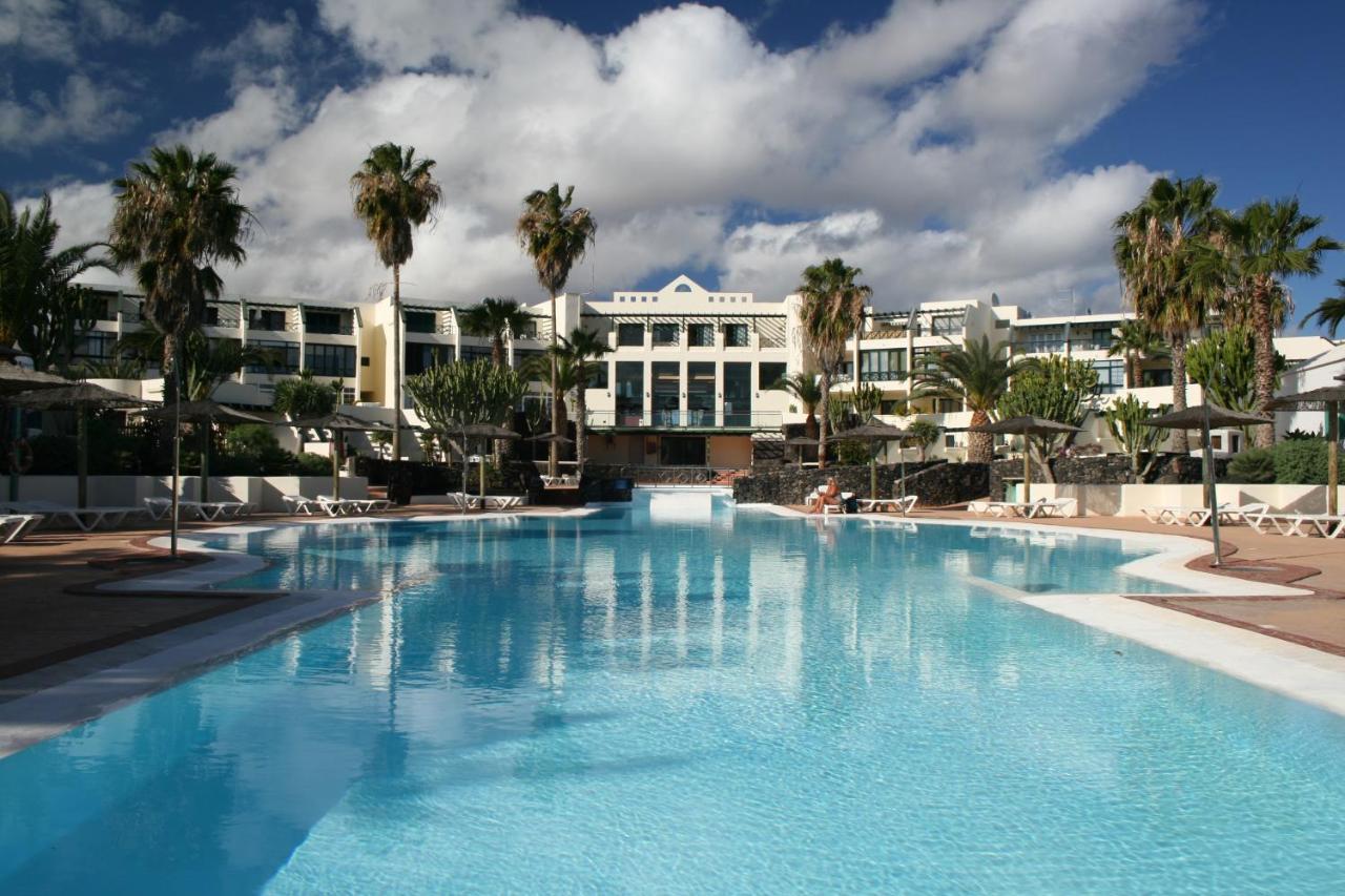 Blue Sky Playa Roca Appartement Costa Teguise Buitenkant foto
